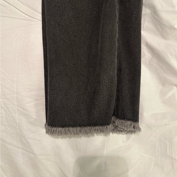 Aeropostale Mom Jeans- Size 10 - Picture 3 of 6